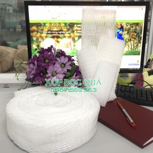 Xốp bọc Thanh Long nguyên cuộn to - 1kg 